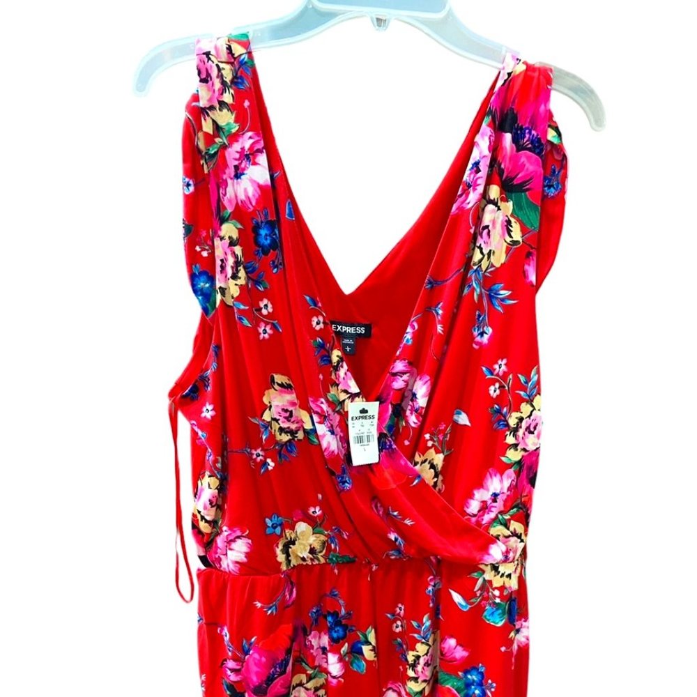 EXPRESS Red Floral Print Cold Shoulder Blouse